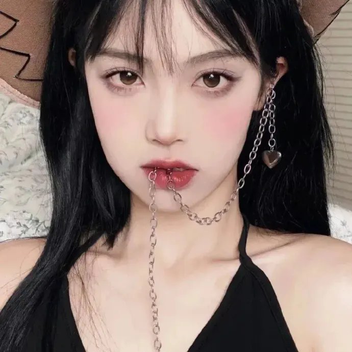 爸妈宠爱养子！断亲后我马上爆身份